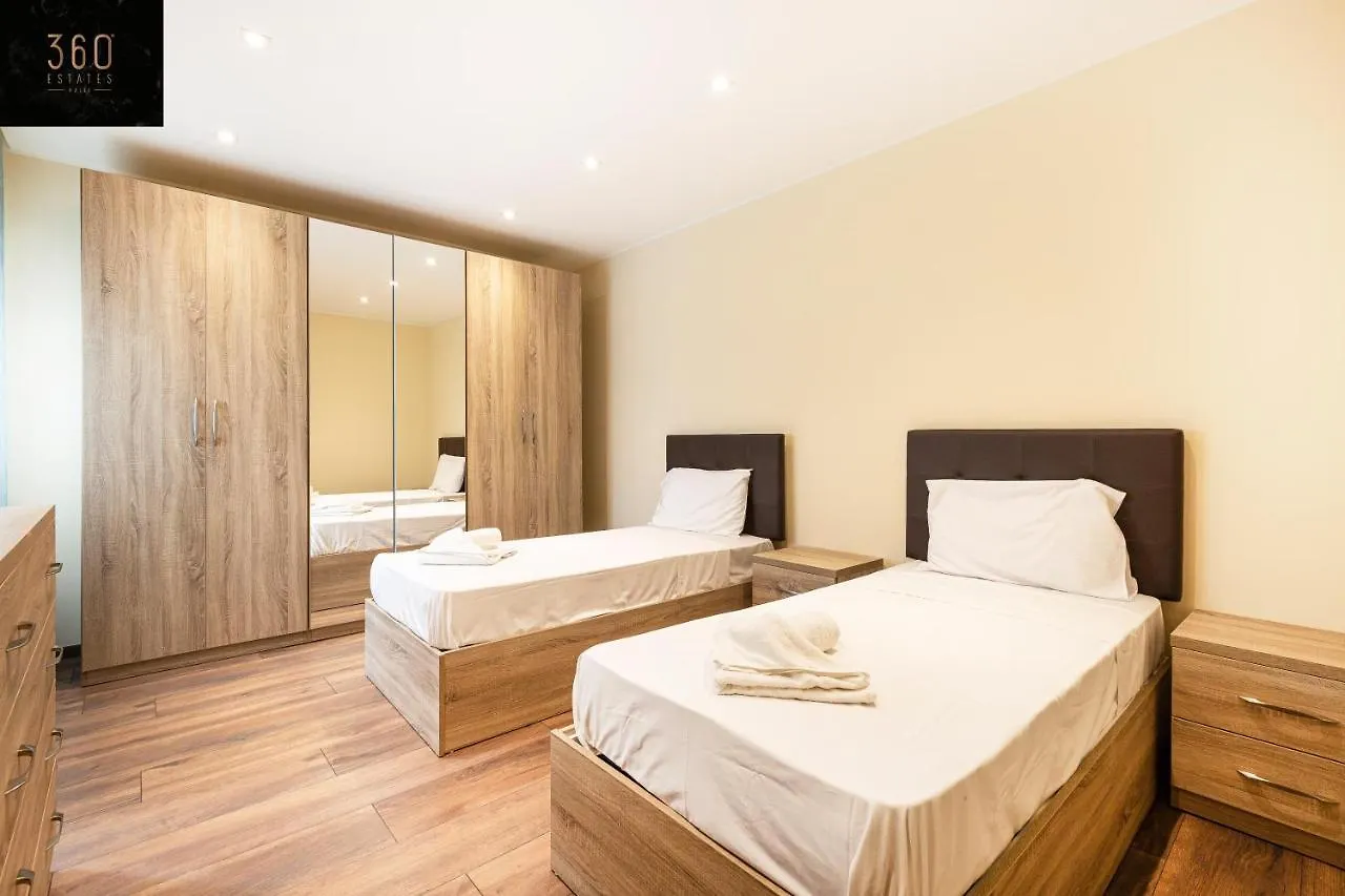 Seafront, Designer Apt With Private Terrace & Wifi By 360 Estates Pieta Apartment