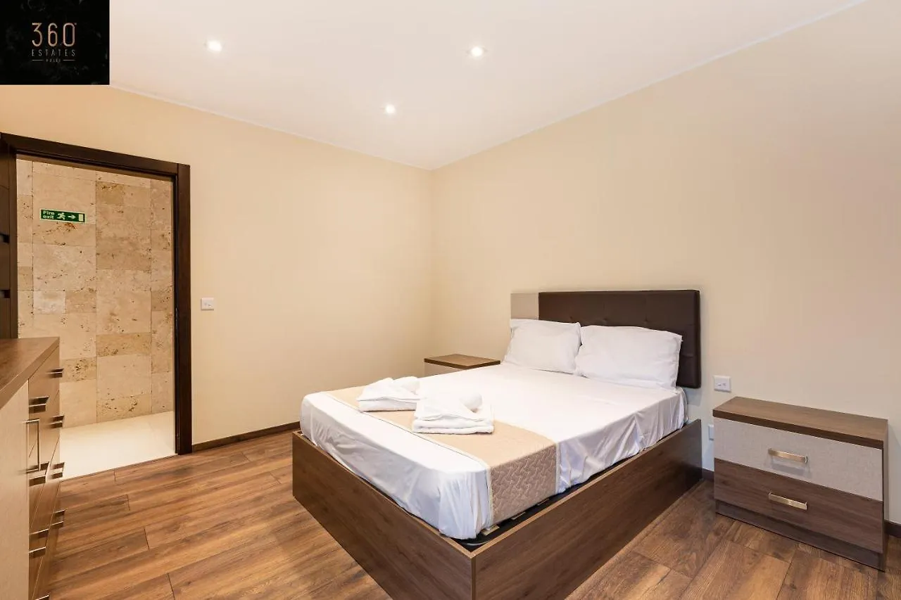 Apartment Seafront, Designer Apt With Private Terrace & Wifi By 360 Estates Pieta