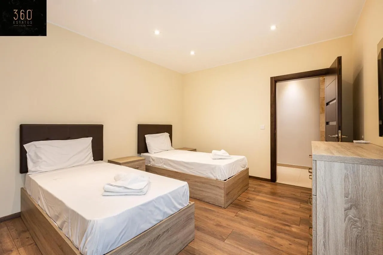 Apartment Seafront, Designer Apt With Private Terrace & Wifi By 360 Estates Pieta Malta